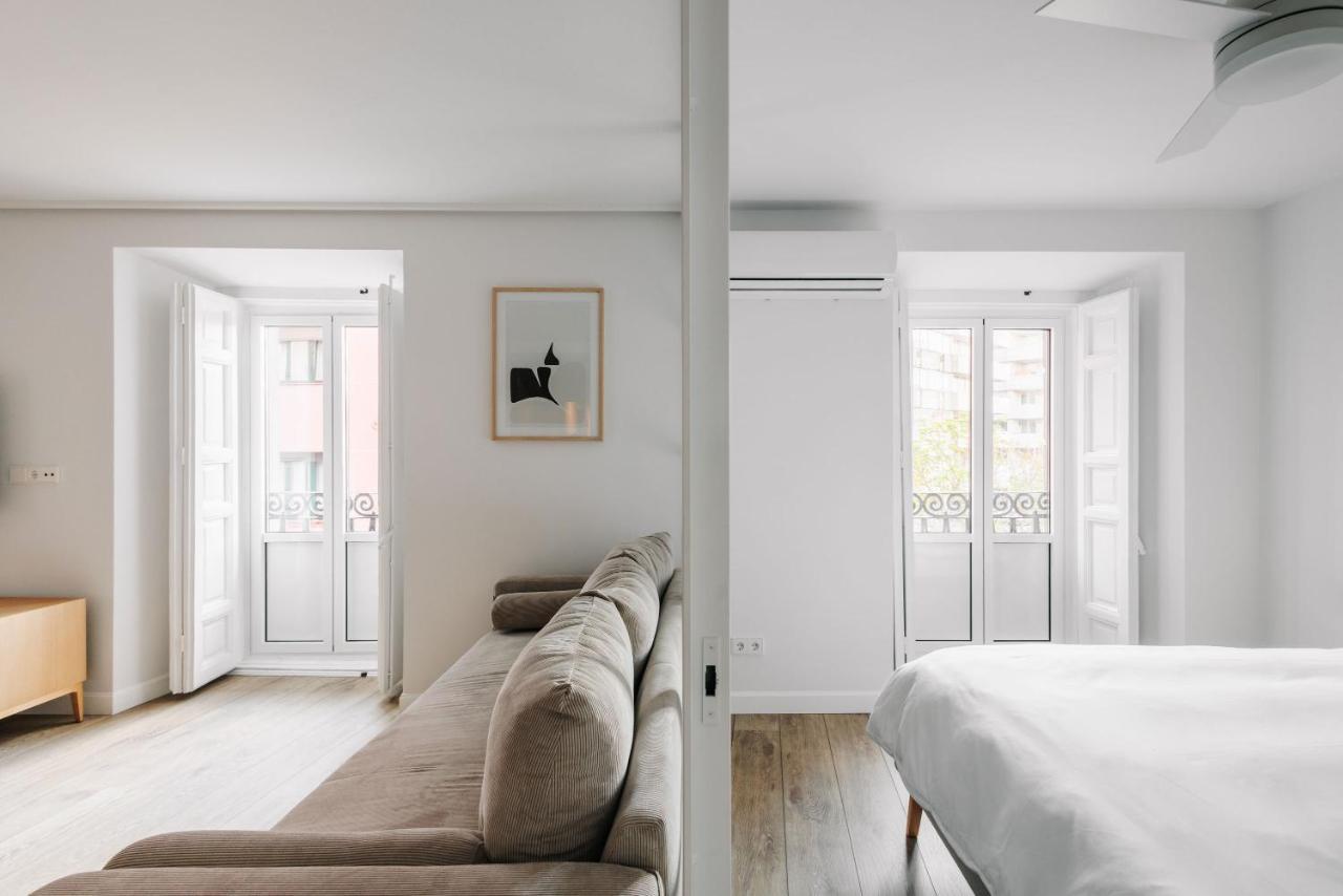 Beautiful Apartment In The Heart Of Мадрид Екстериор снимка