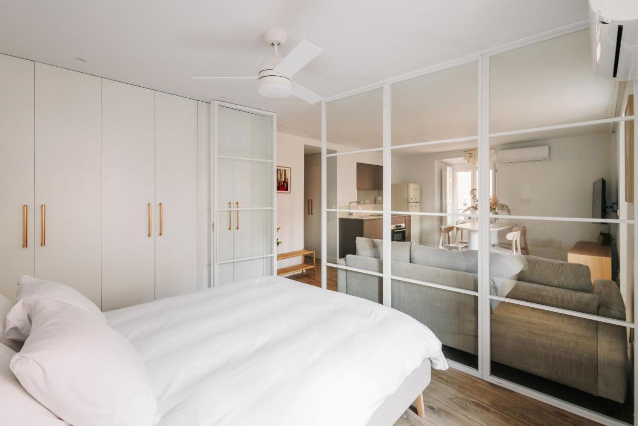 Beautiful Apartment In The Heart Of Мадрид Екстериор снимка